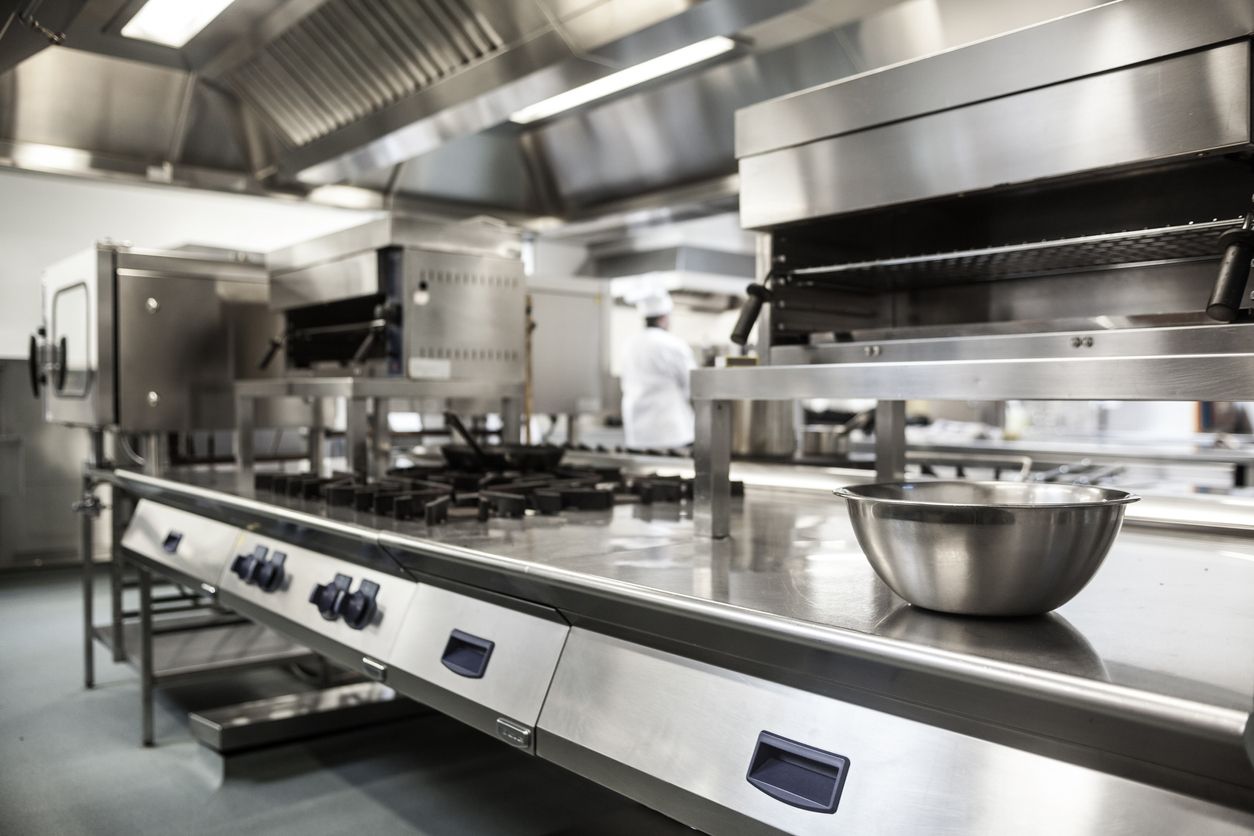 How Does a Commercial Kitchen Fire Suppression System Work?